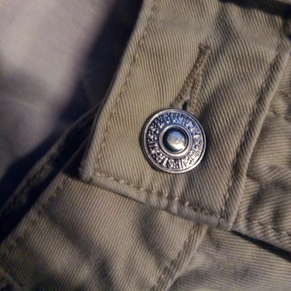 Denim shorts - Picture 5 of 6